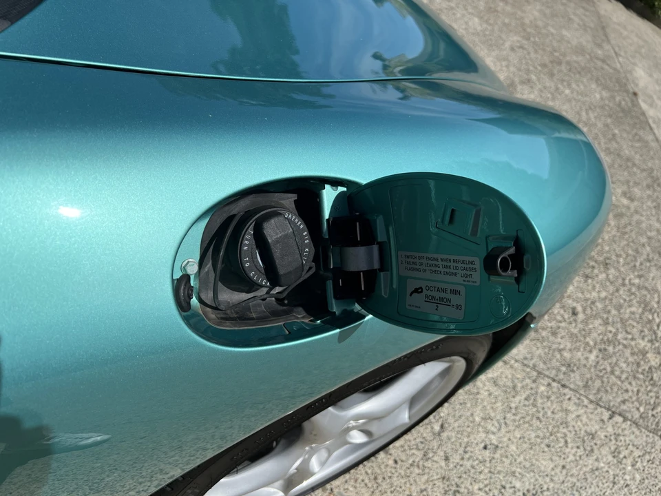 1999 Porsche 986 Boxster - Image 28 of 31