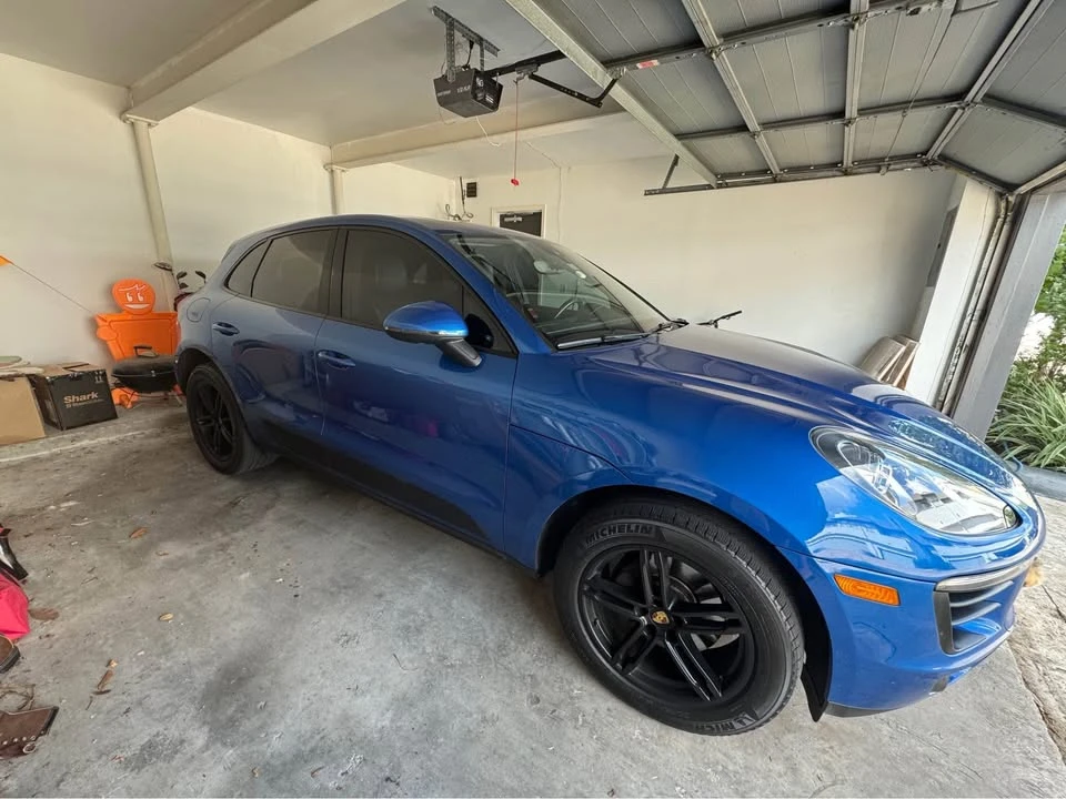 2017 Porsche Macan - Image 4 of 8
