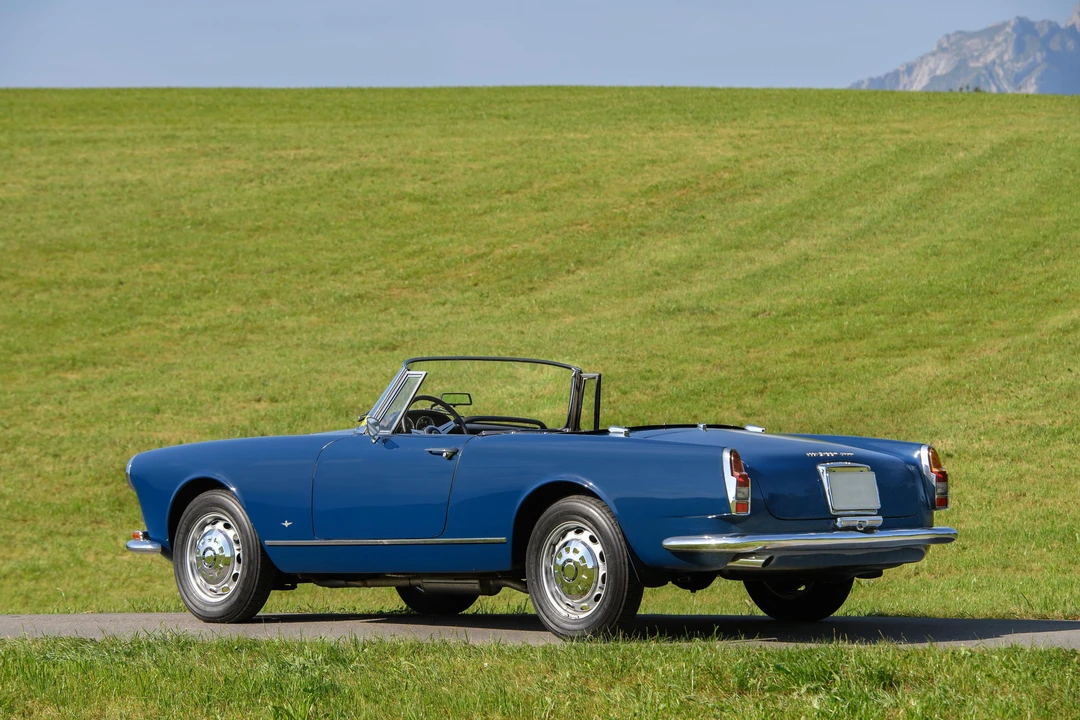 1964 Alfa Romeo 2600 - Image 4 of 31