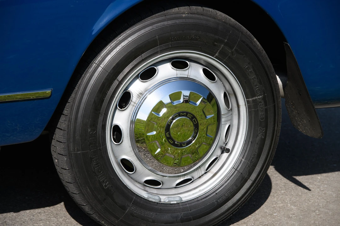 1964 Alfa Romeo 2600 - Image 13 of 31