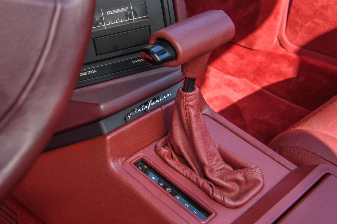 1987 Cadillac Allante - Image 15 of 28