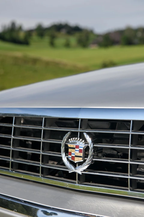 1987 Cadillac Allante - Image 24 of 28