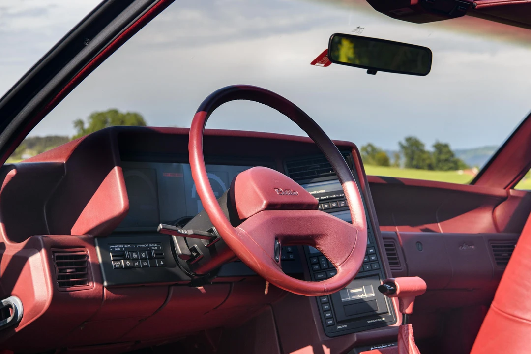 1987 Cadillac Allante - Image 19 of 28