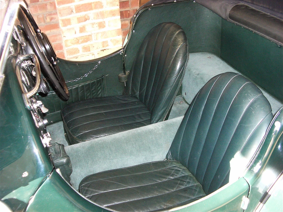 Jaguar Replica - Image 2 of 9
