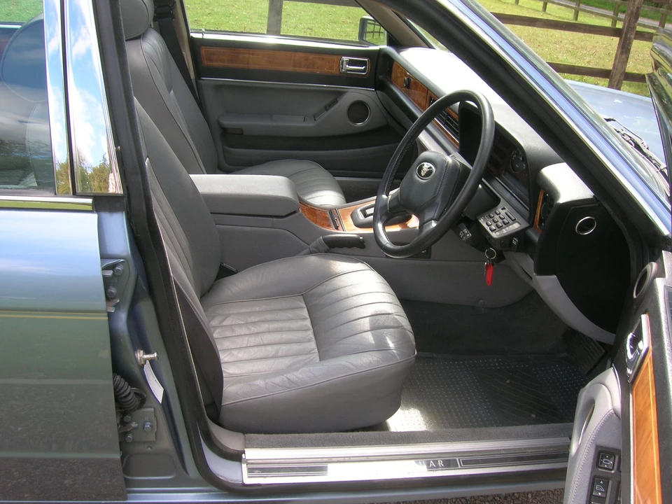 1987 Jaguar XJ Series 3 - Image 4 of 4