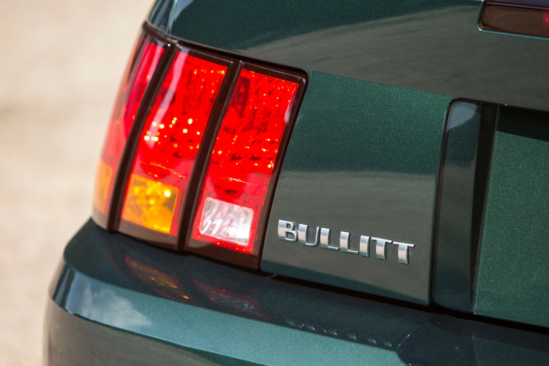 2001 Ford SN95 Mustang - Image 3 of 24