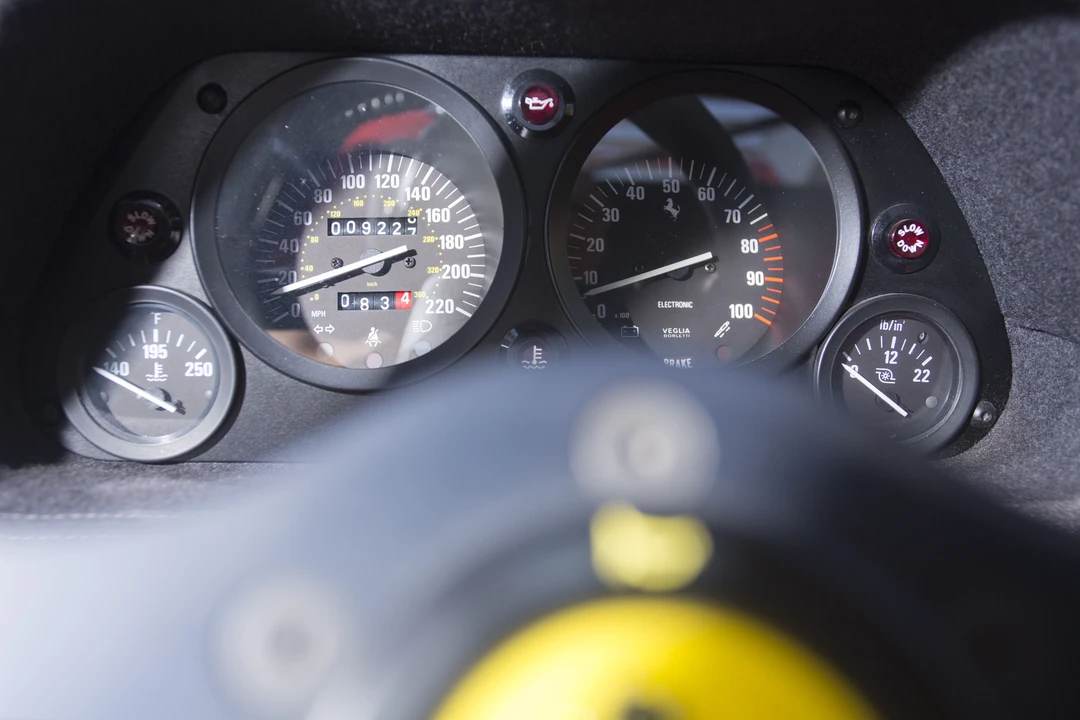 1990 Ferrari F40 - Image 17 of 31