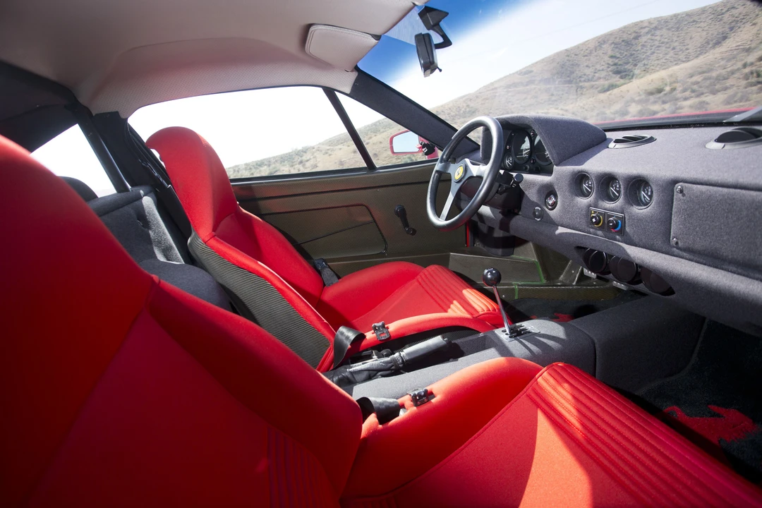 1990 Ferrari F40 - Image 24 of 31