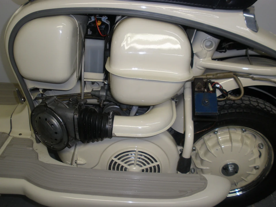 1948 Peterbilt - Image 11 of 15