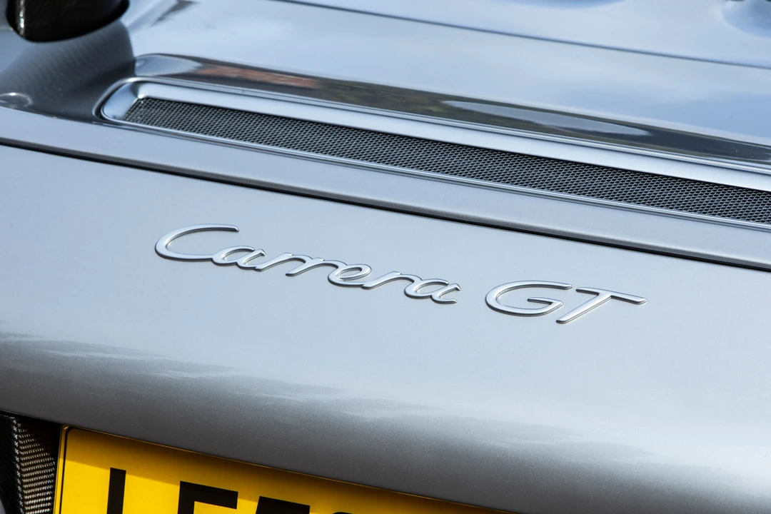 2004 Porsche Carrera GT - Image 4 of 31