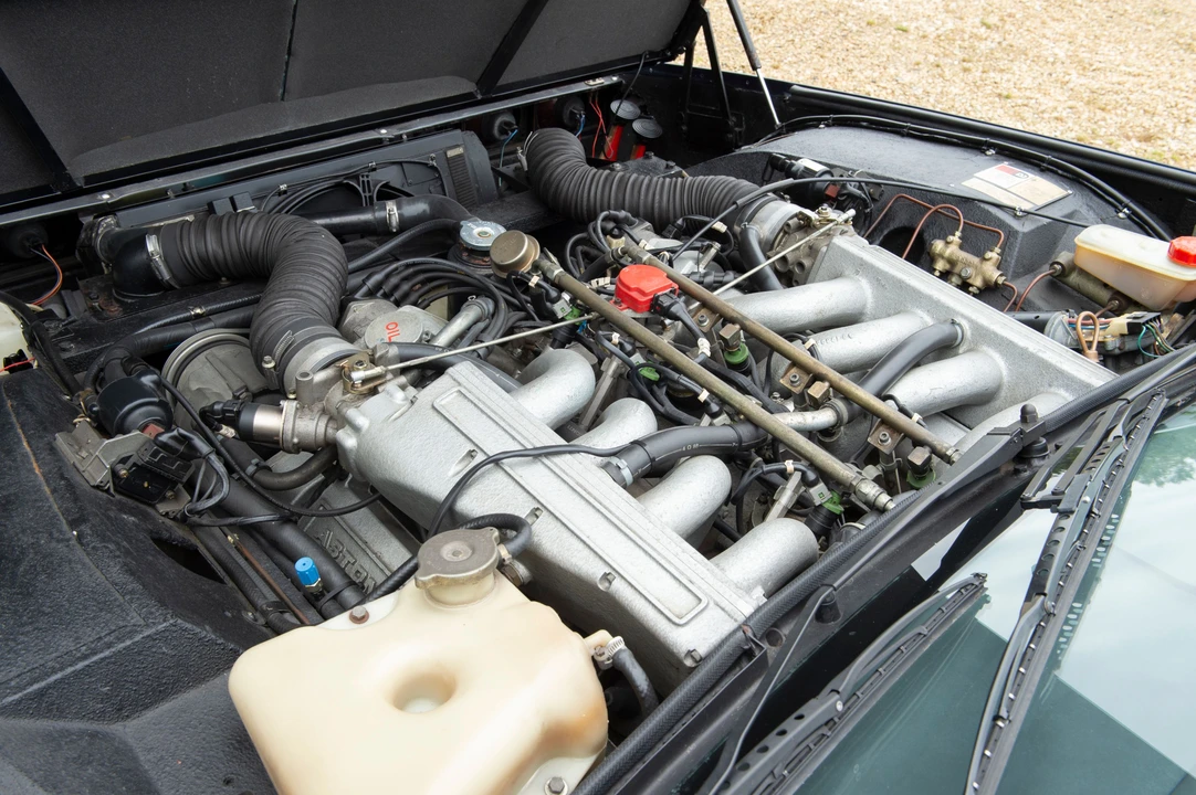1991 Aston Martin Lagonda - Image 16 of 19