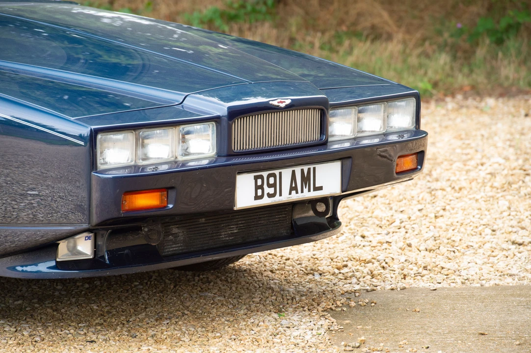 1991 Aston Martin Lagonda - Image 4 of 19
