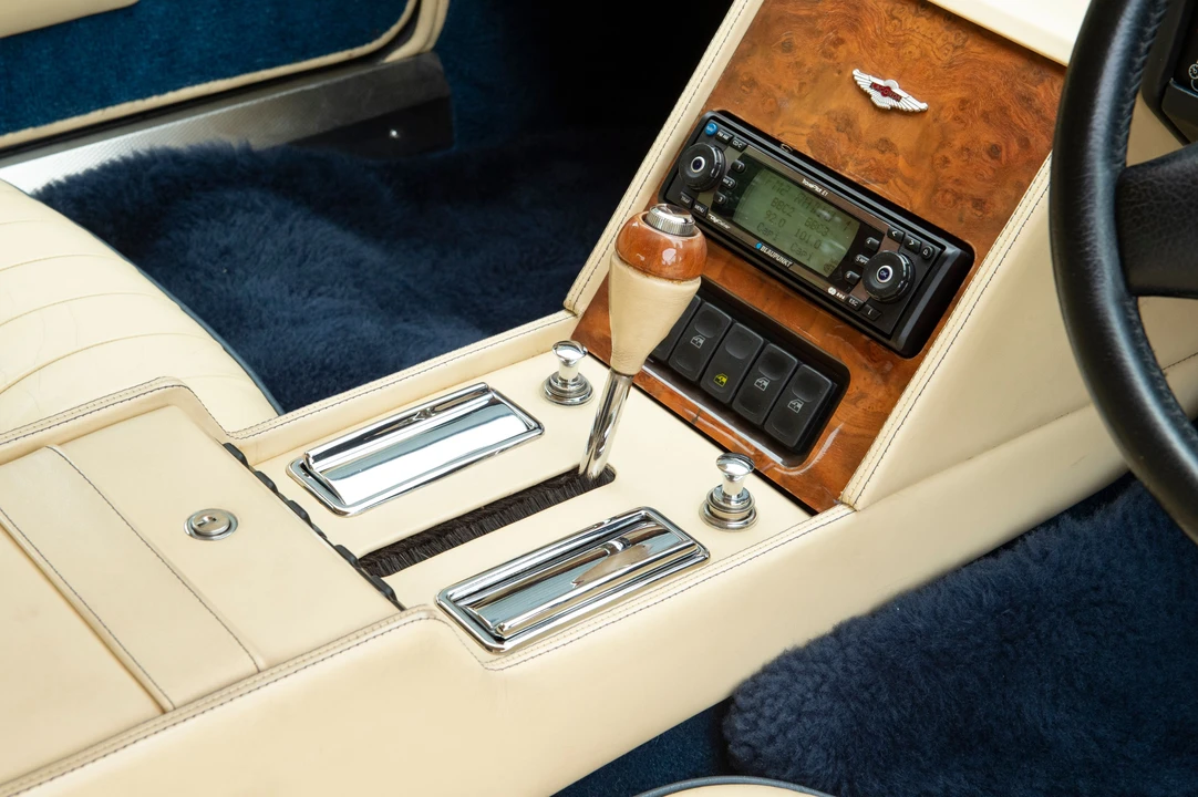 1991 Aston Martin Lagonda - Image 12 of 19