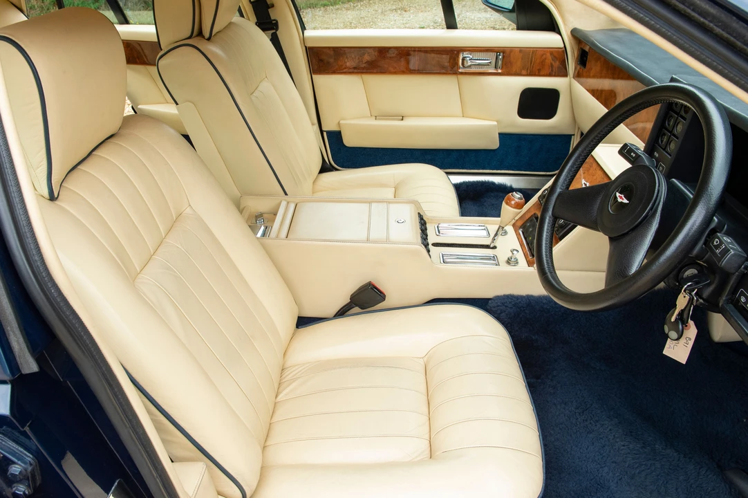 1991 Aston Martin Lagonda - Image 11 of 19