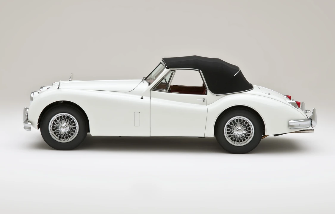 1957 Jaguar XK140 DHC Drophead - Image 11 of 18