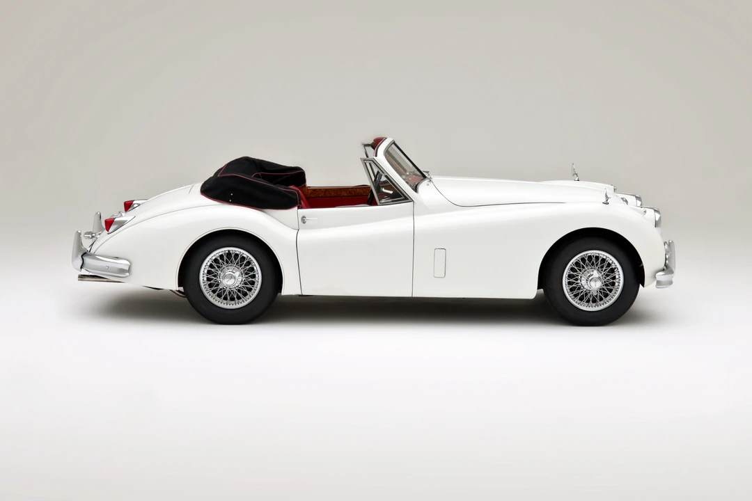 1957 Jaguar XK140 DHC Drophead - Image 7 of 18