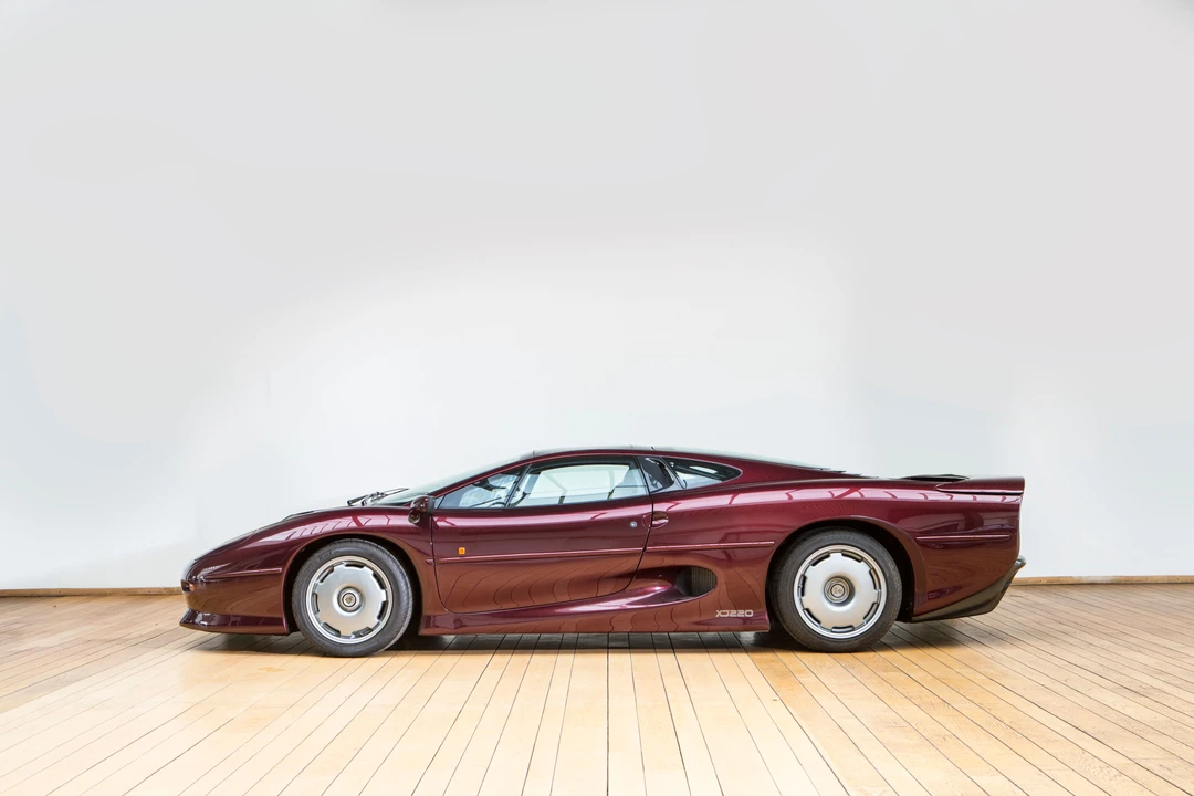 1992 Jaguar XJ220 - Image 22 of 23