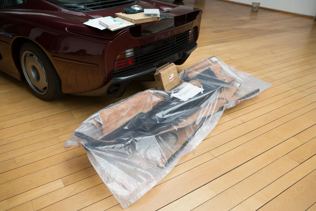 1992 Jaguar XJ220 - Image 21 of 23