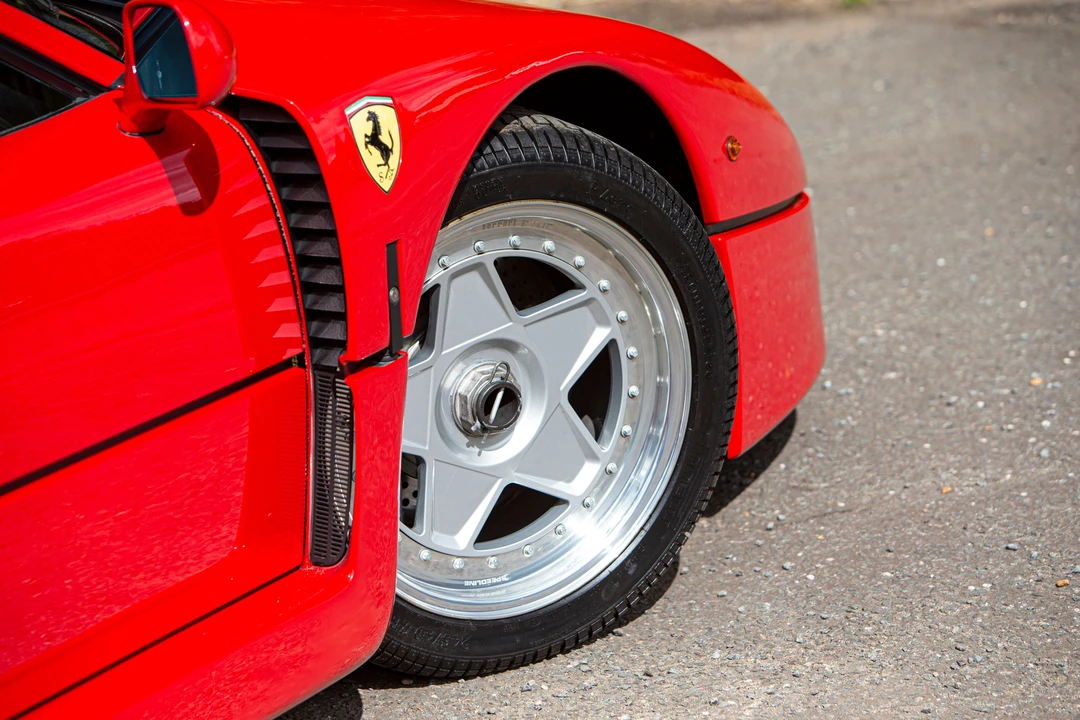 1991 Ferrari F40 - Image 30 of 31
