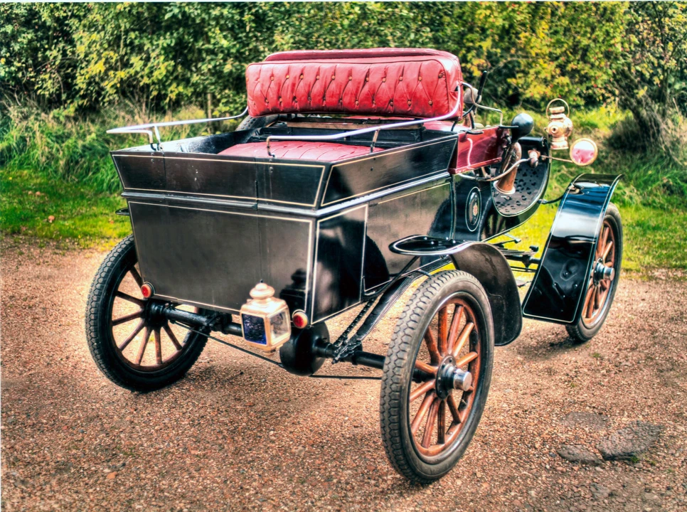 2019 Oldsmobile - Image 4 of 4