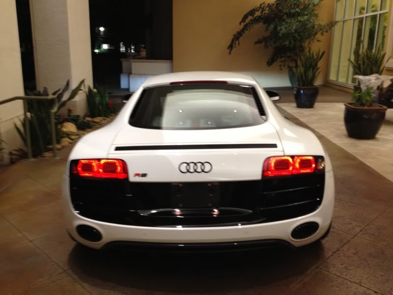 2010 Audi 42 R8 - Image 6 of 8