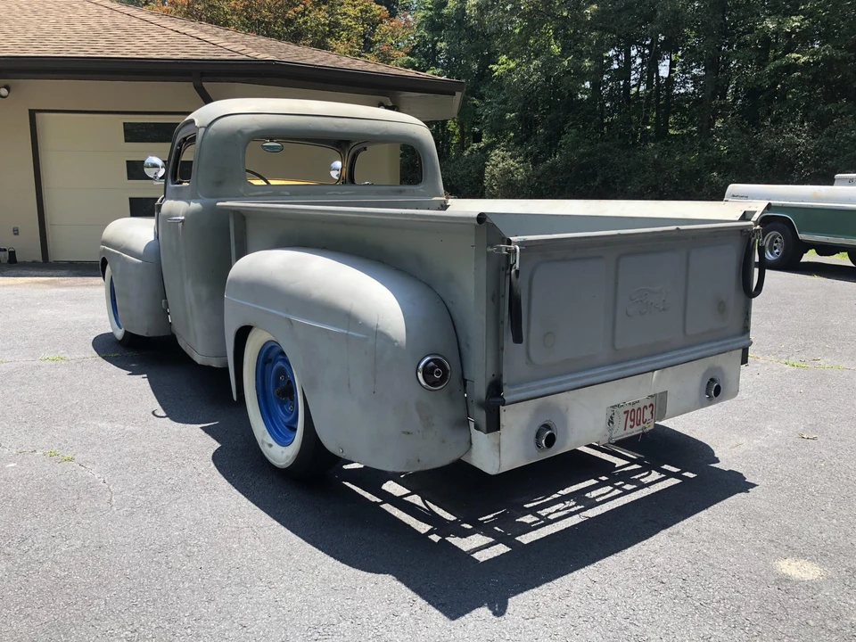 Ford Pickup (1940-1947) - Image 10 of 31
