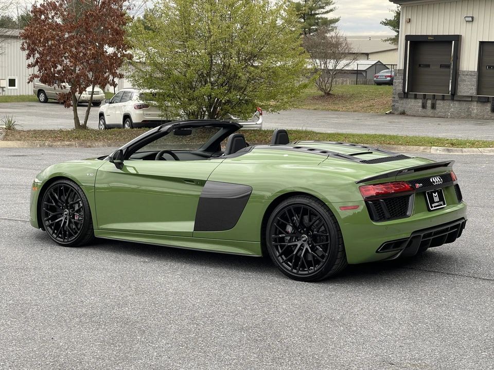 2018 Audi 4S R8 - Image 24 of 31