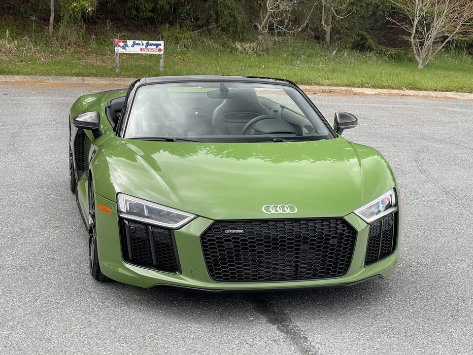 2018 Audi 4S R8 - Image 8 of 31