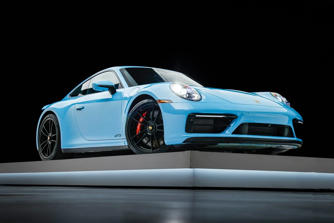 2024 Porsche 992 Carrera GTS - Image 11 of 31