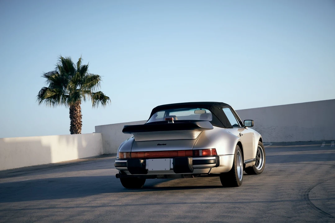 1989 Porsche 911 - Image 4 of 13