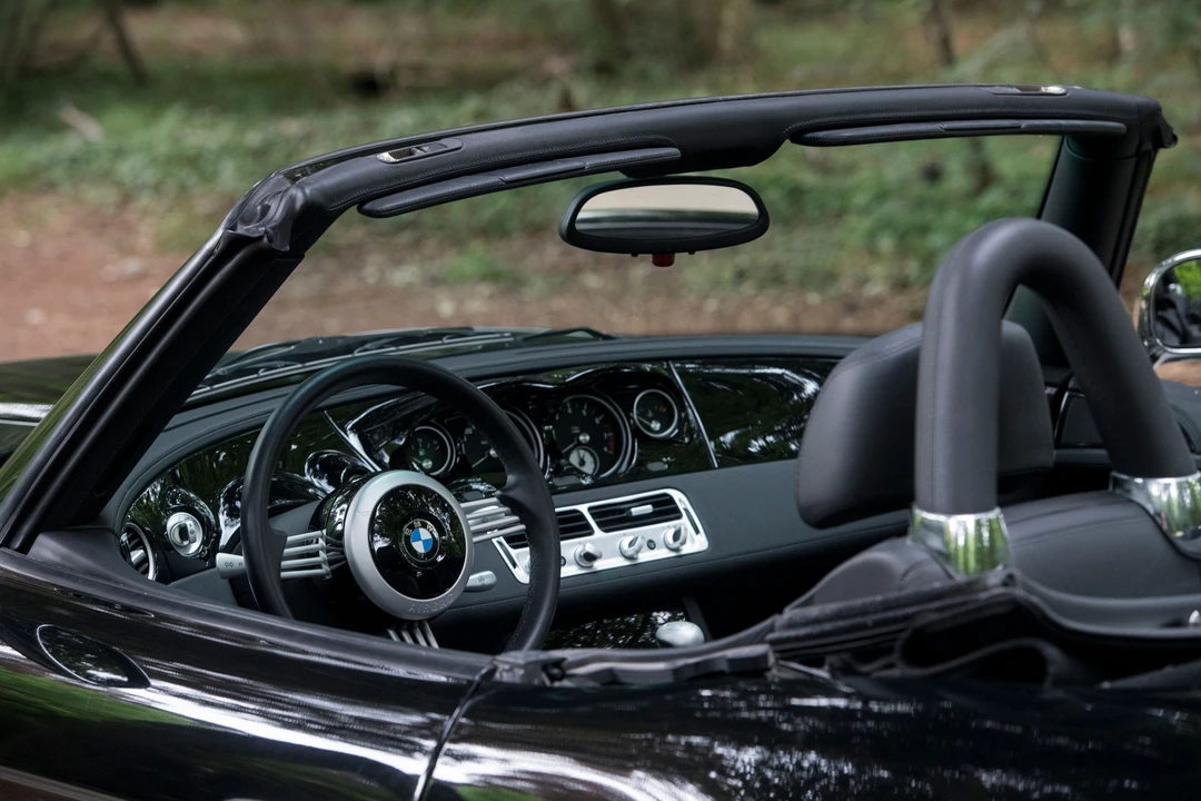 2000 BMW Z8 - Image 20 of 31