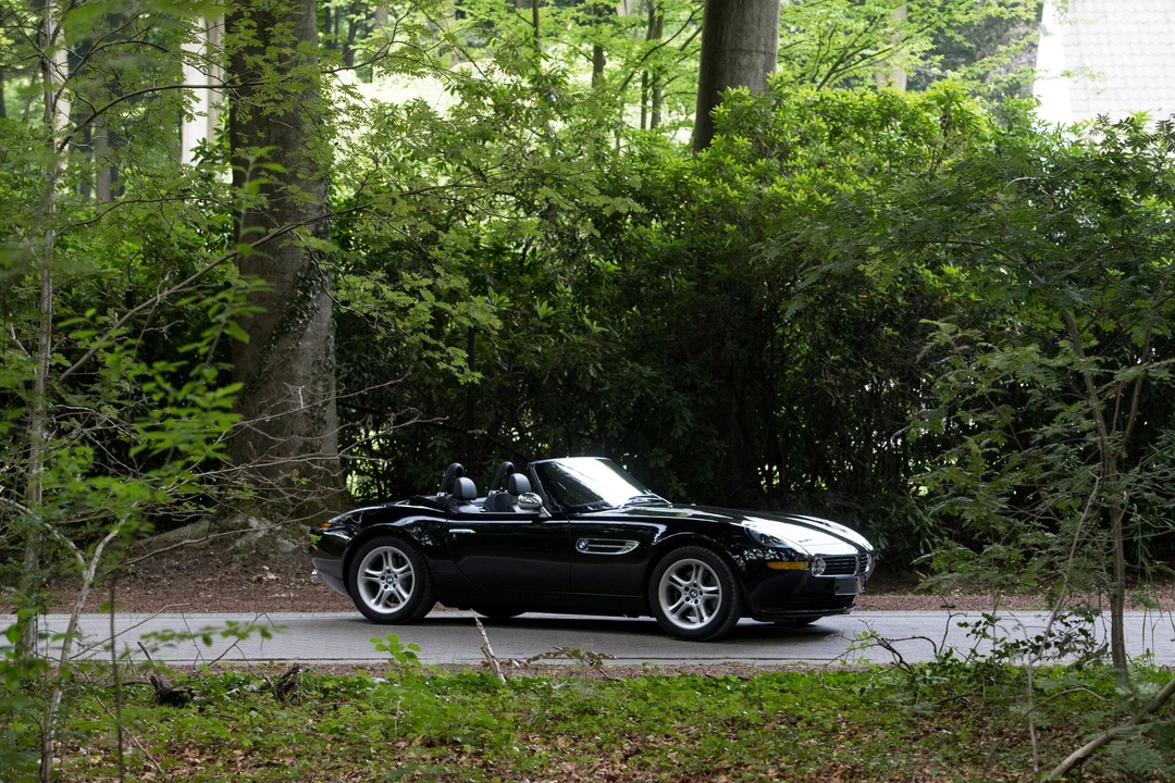 2000 BMW Z8 - Image 7 of 31
