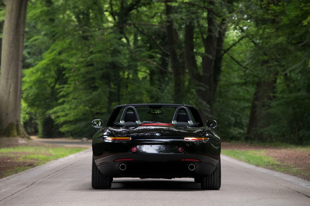 2000 BMW Z8 - Image 15 of 31