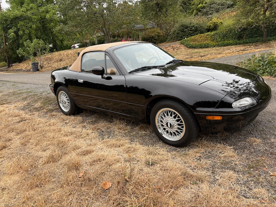 1992 Mazda NA MX-5 Miata - Image 13 of 31