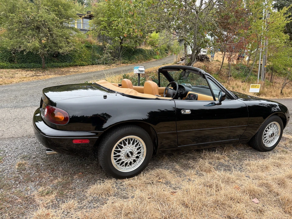 1992 Mazda NA MX-5 Miata - Image 23 of 31