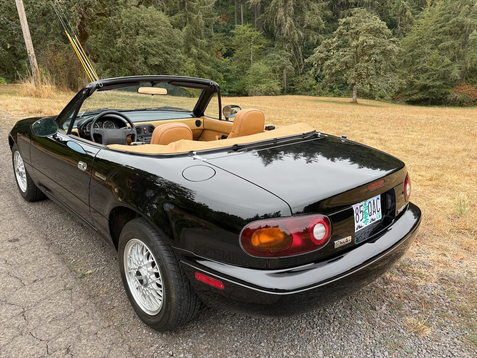 1992 Mazda NA MX-5 Miata - Image 18 of 31