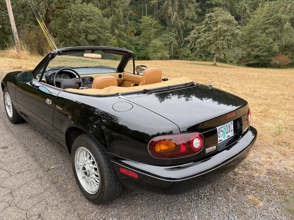 1992 Mazda NA MX-5 Miata - Image 19 of 31