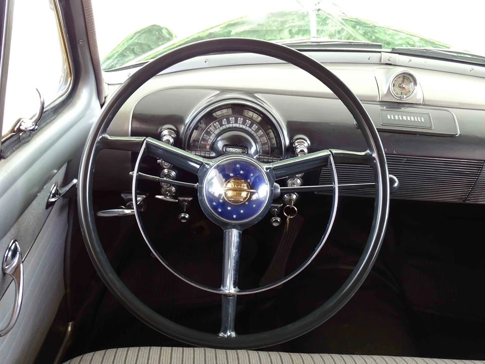 1950 Oldsmobile 88 - Image 28 of 31