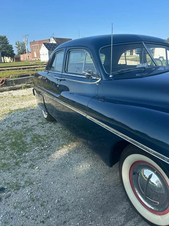 1951 Mercury Eight - Image 27 of 31