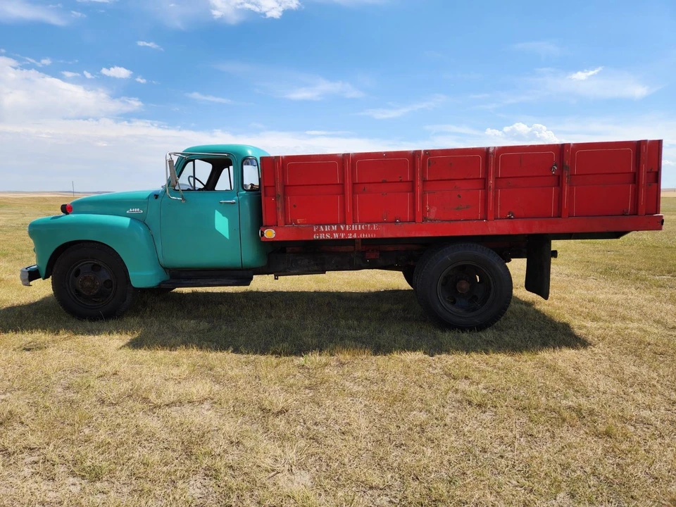 1954 Chevrolet Advance Design - Image 8 of 31