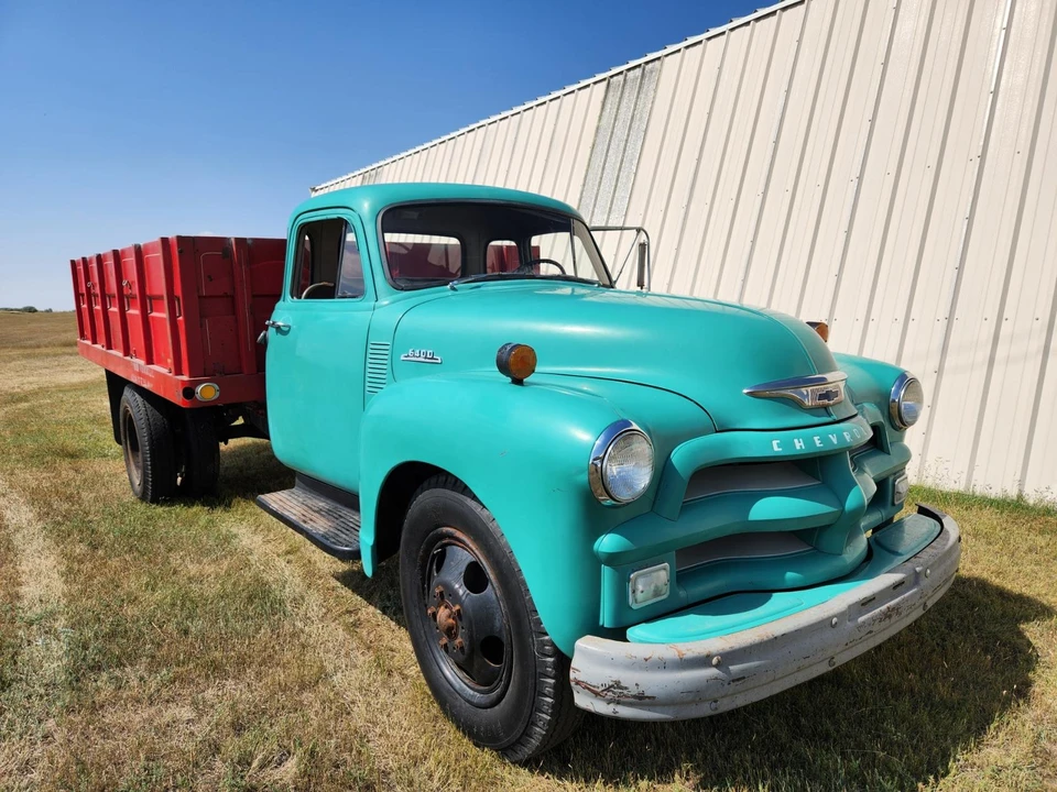 1954 Chevrolet Advance Design - Image 2 of 31