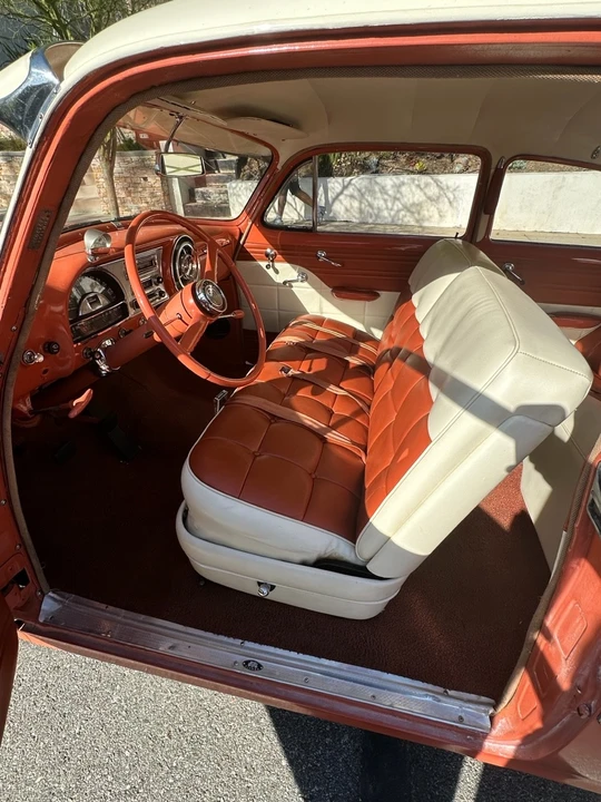 1954 Pontiac Chieftain - Image 15 of 31