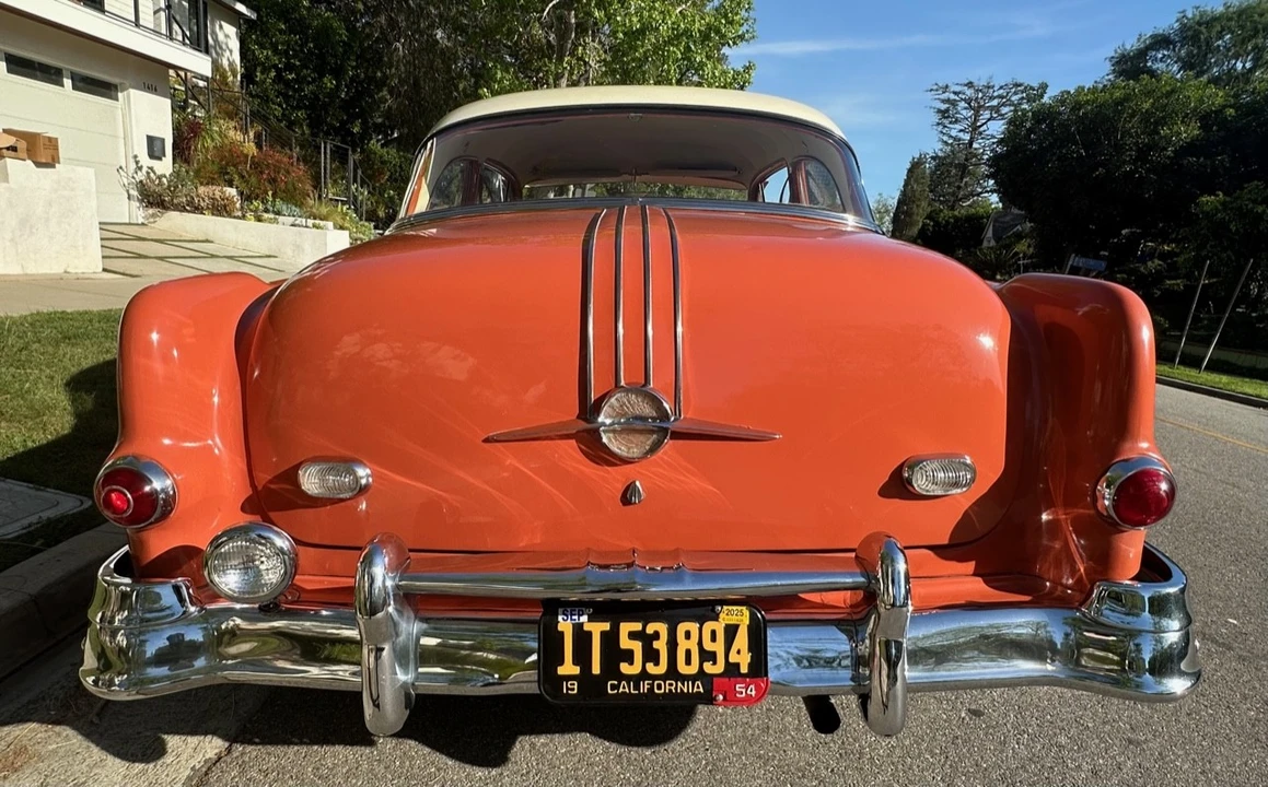 1954 Pontiac Chieftain - Image 6 of 31