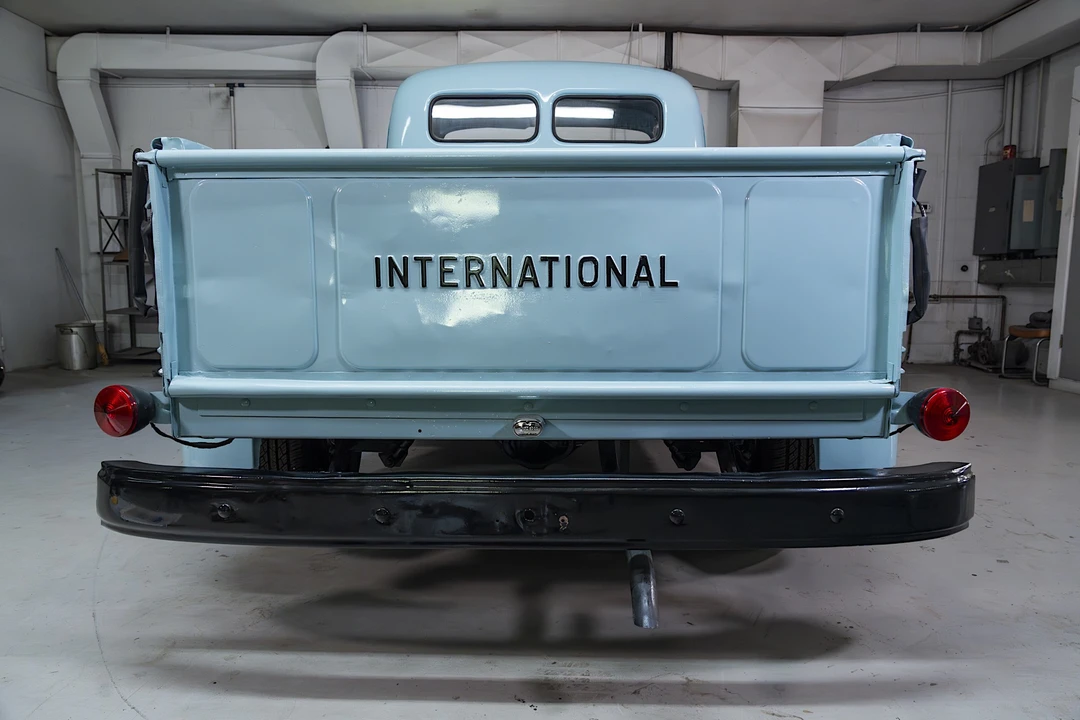 1955 International - Image 14 of 31
