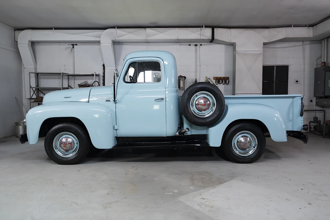 1955 International - Image 7 of 31