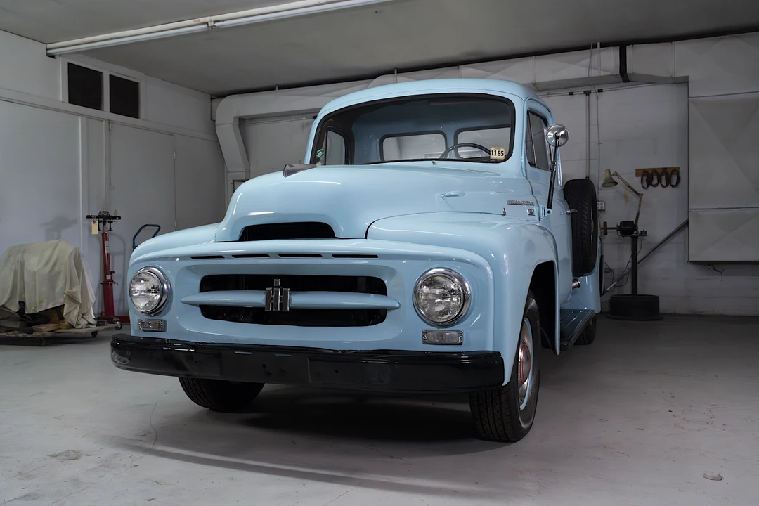 1955 International - Image 2 of 31