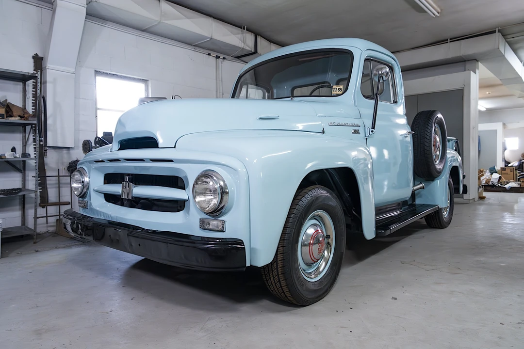 1955 International - Image 4 of 31