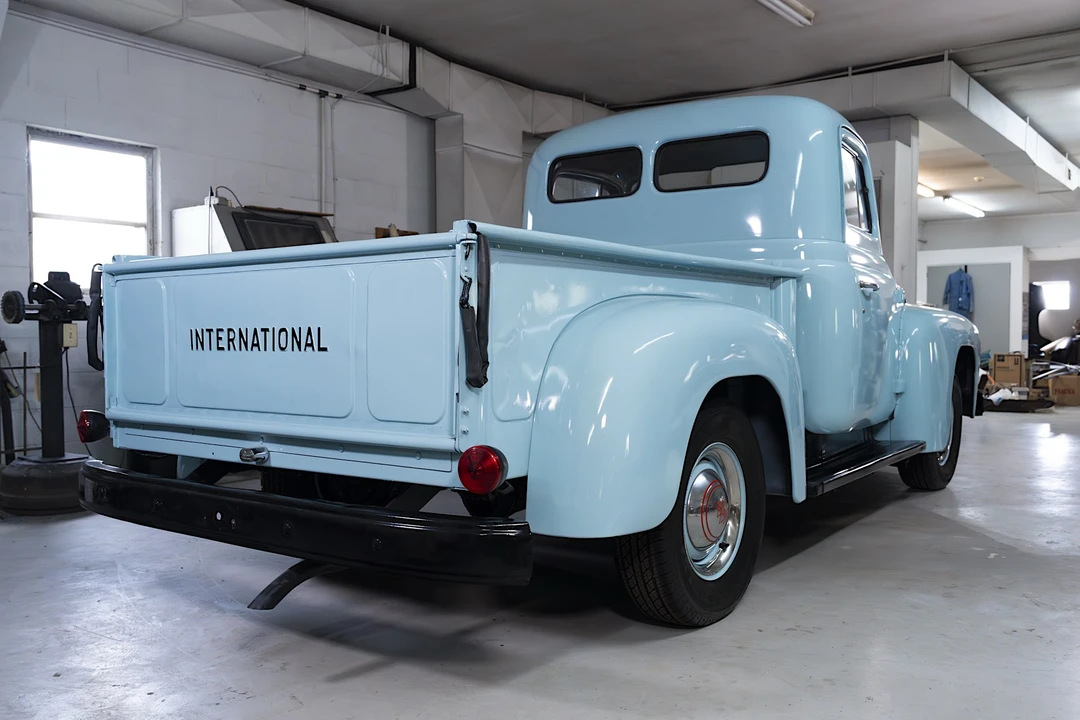 1955 International - Image 12 of 31