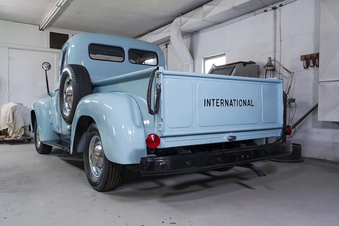 1955 International - Image 6 of 31