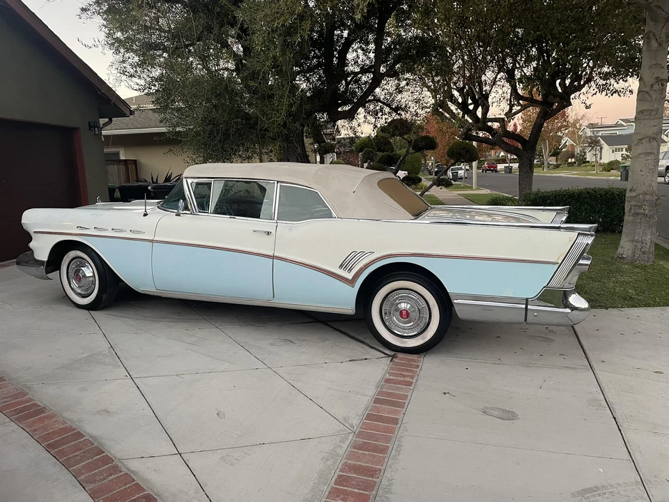 1957 Buick Roadmaster - Image 19 of 31